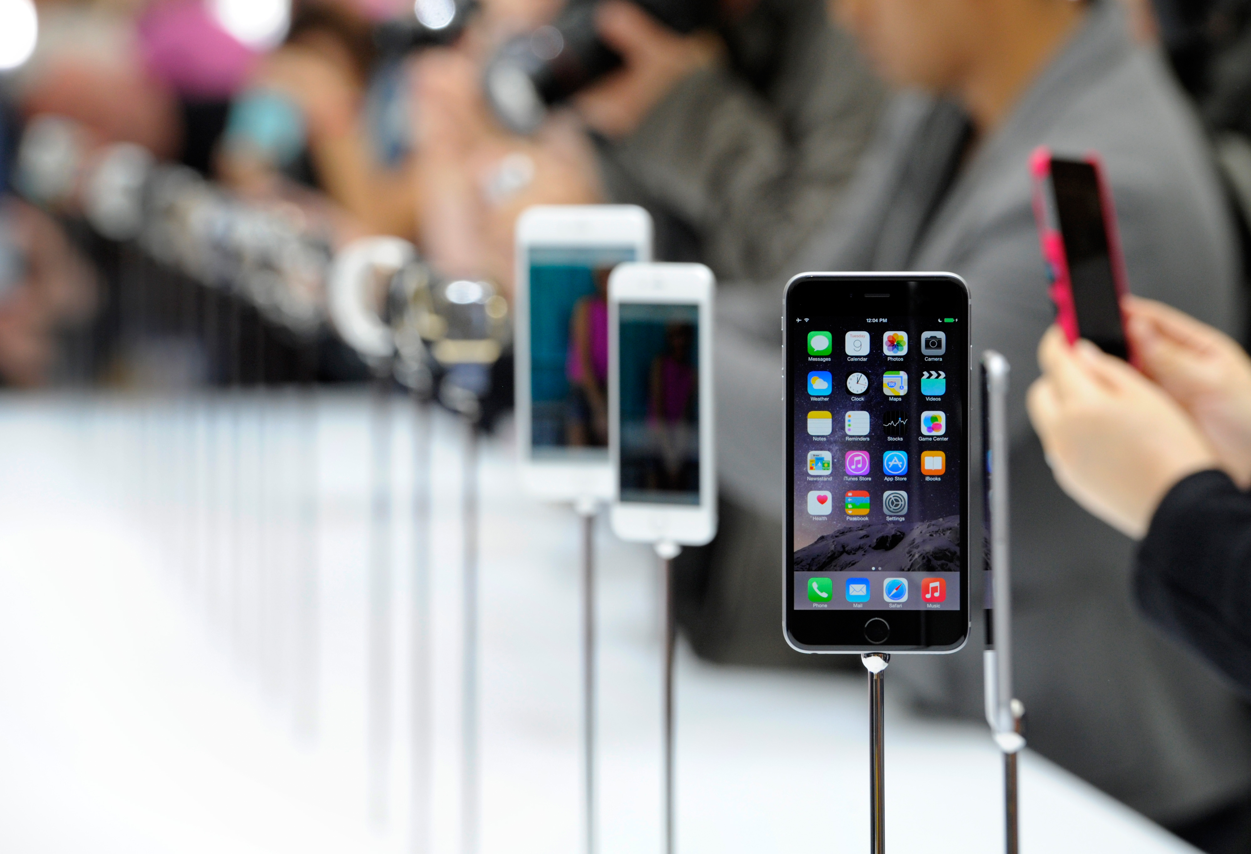 iPhone Orders Start Today Here Are the Best Deals Money