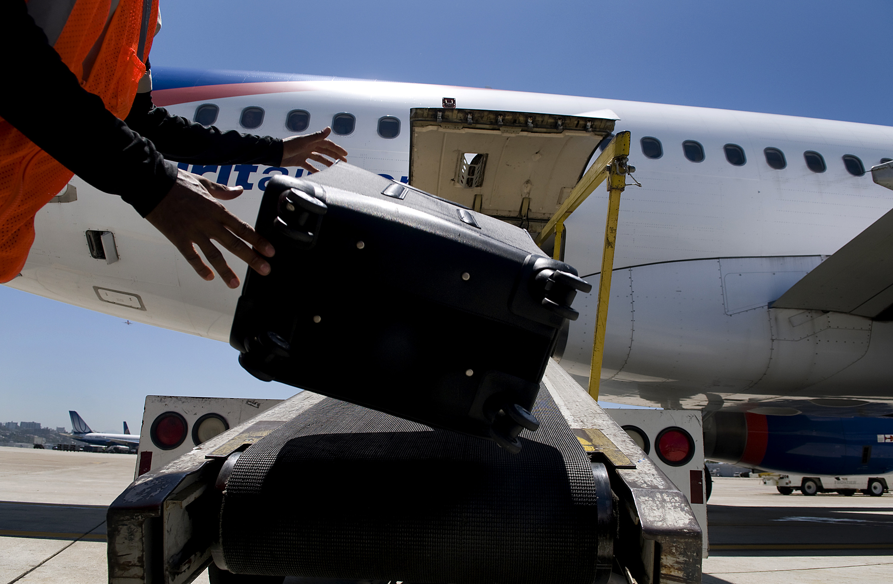 spirit airlines checked bolsagage