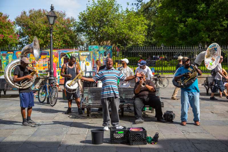 how-much-do-street-musicians-make-more-than-you-think-money