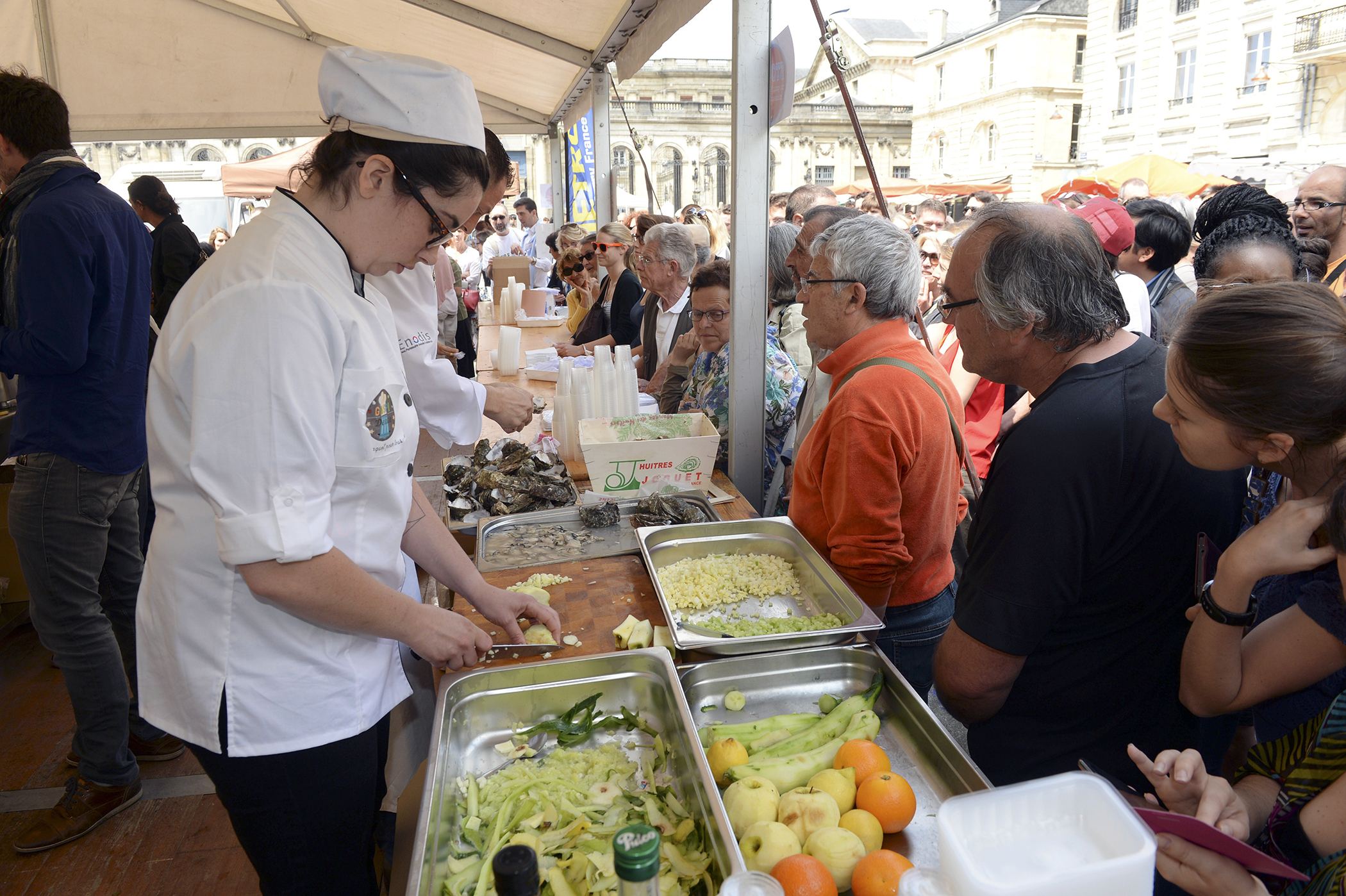 Food Waste Recycling Food from Supermarkets, Colleges
