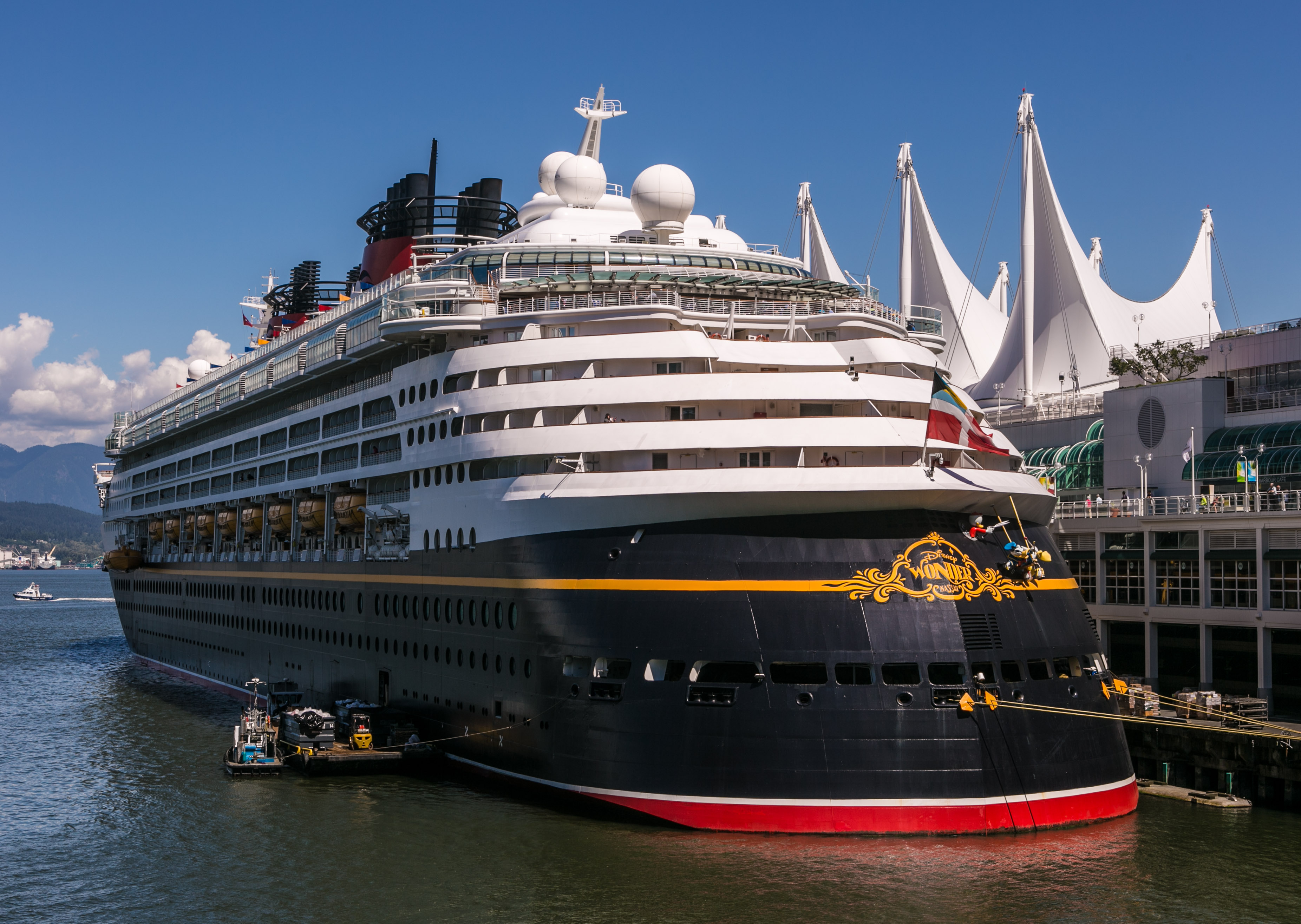 disney cruise costs