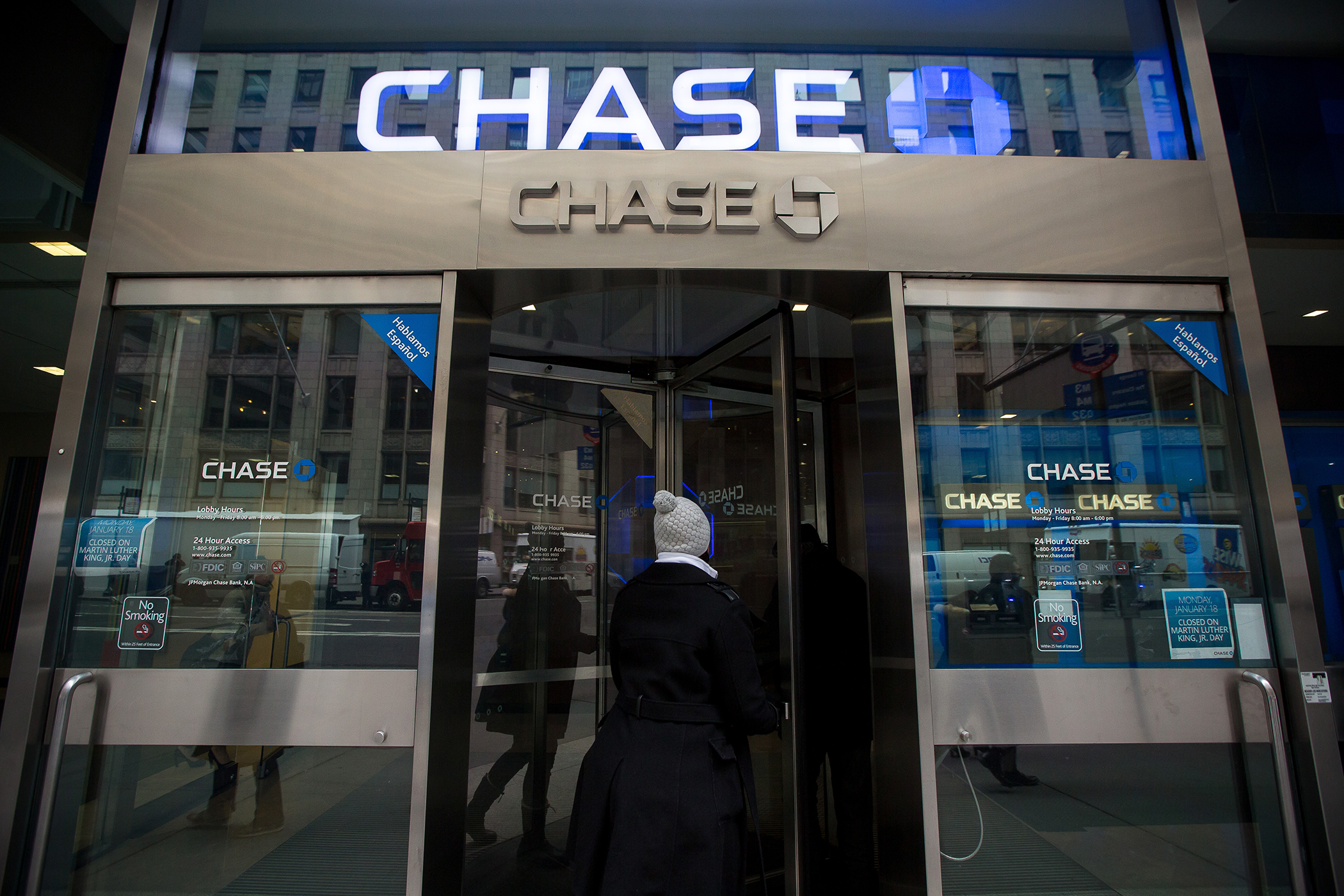 chase-atms-soon-to-be-cardless-withdrawal-limit-increased-money