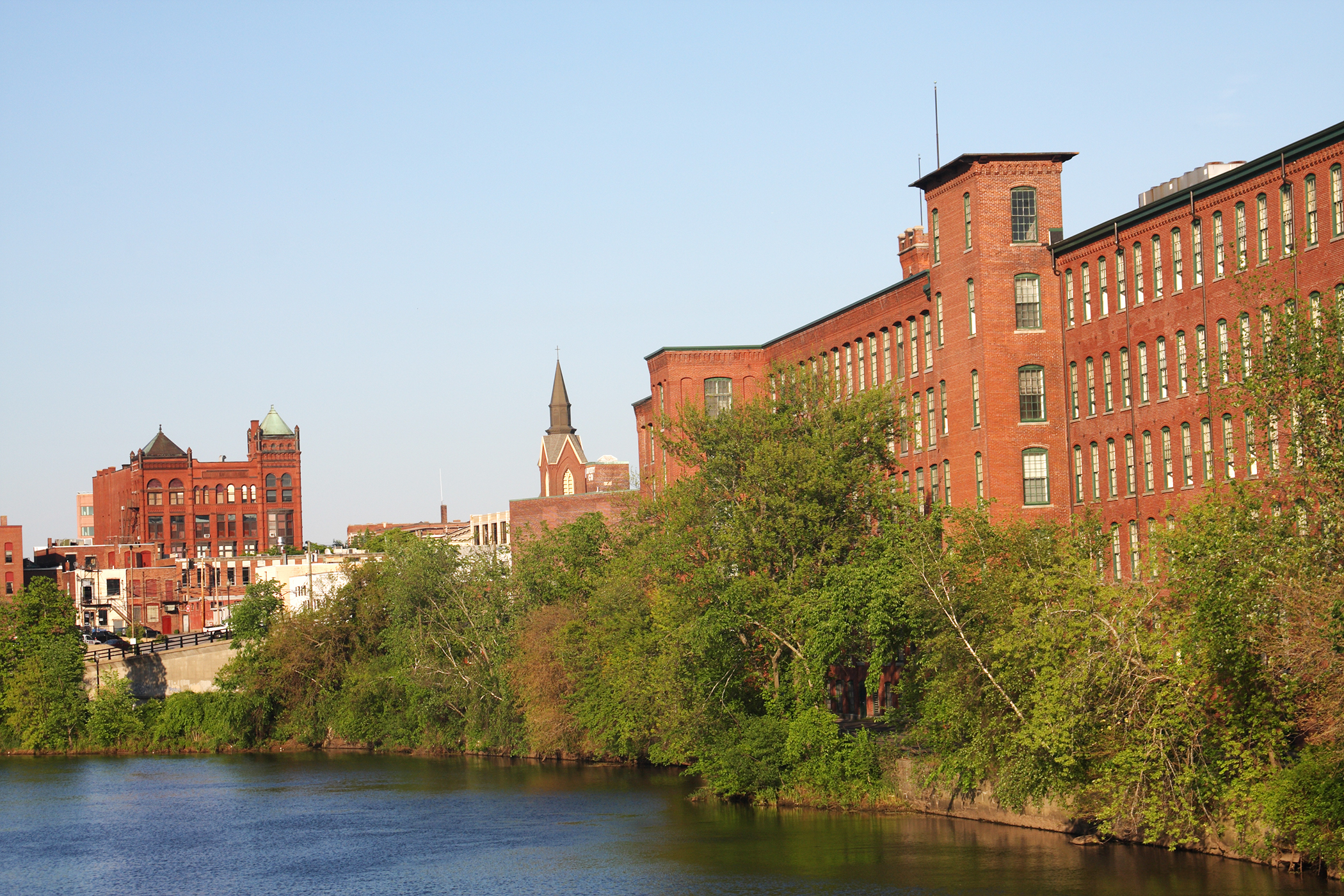 <strong>Nashua, New Hampshire. </strong>Nashua was actually the first winner of MONEY's Best Places to Live, in 1987. Today, the waterfront downtown is enjoying a renaissance.