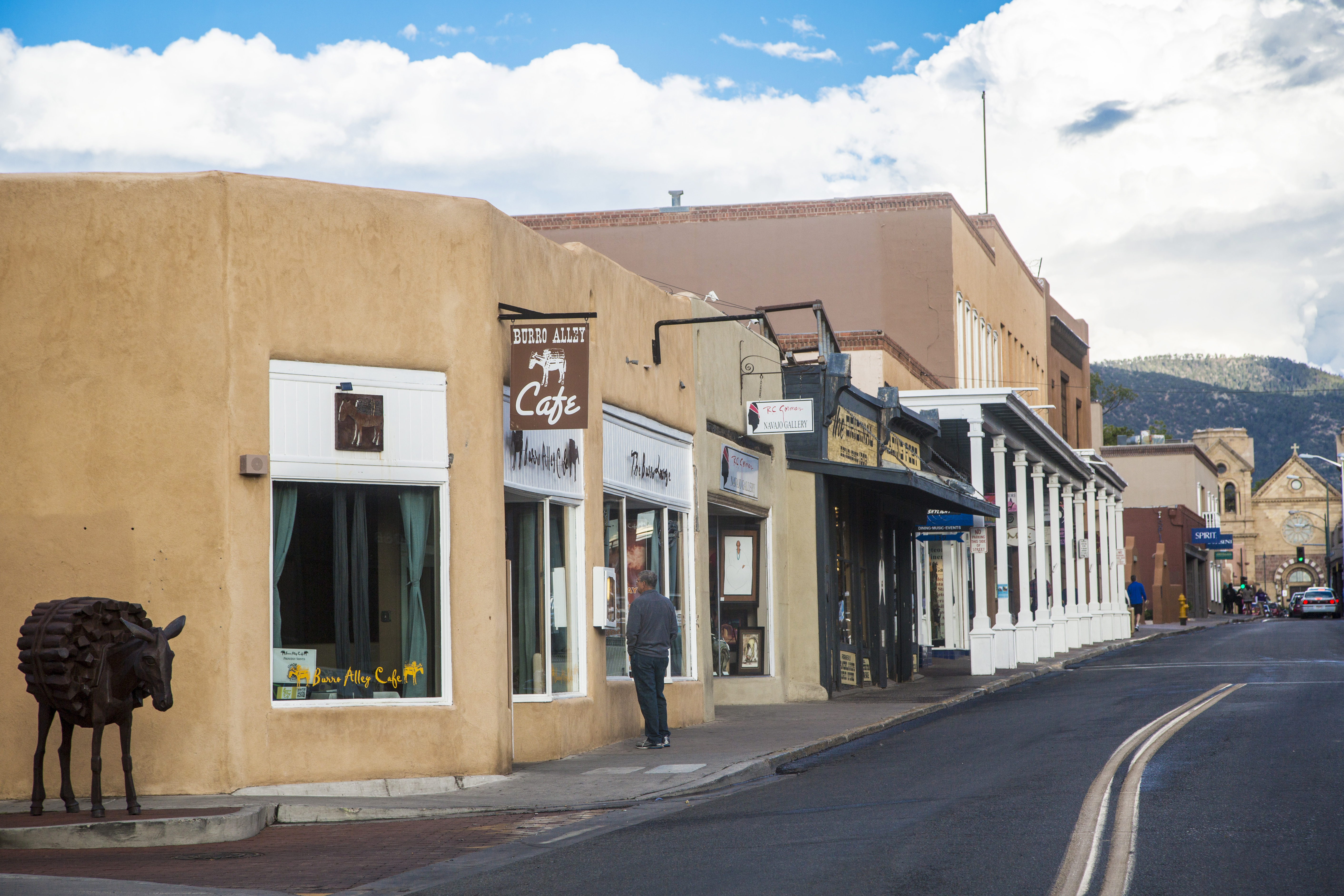 <strong>Sante Fe, New Mexico.</strong> Living in Santa Fe, which was built by Spanish colonists in 1610, is a bit like living in a museum, thanks to the pueblo-style architecture and Museum Hill, home to the city's substantial art collections.