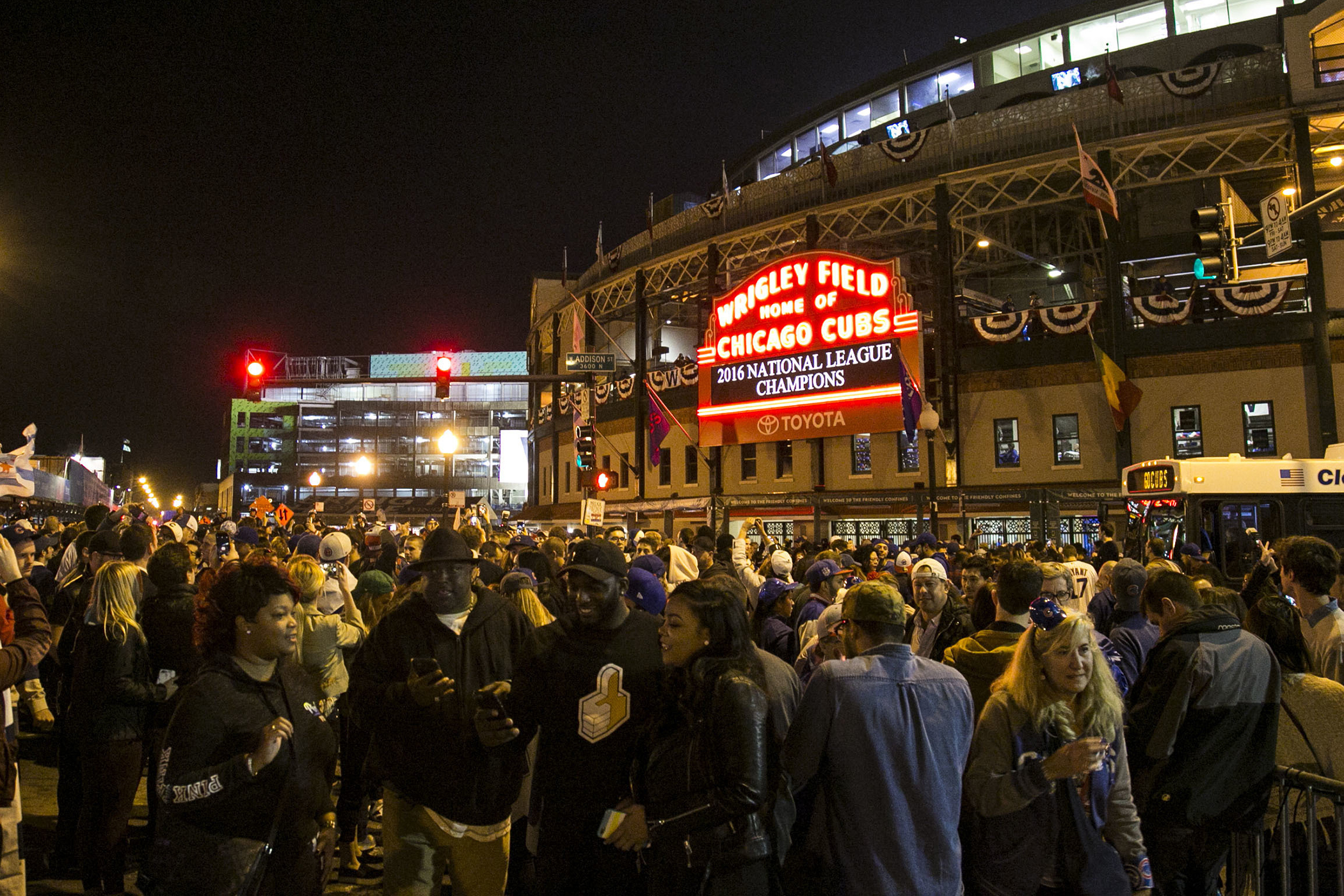 Chicago Cubs World Series: $100 Cover Charge at Wrigley Bars | Money