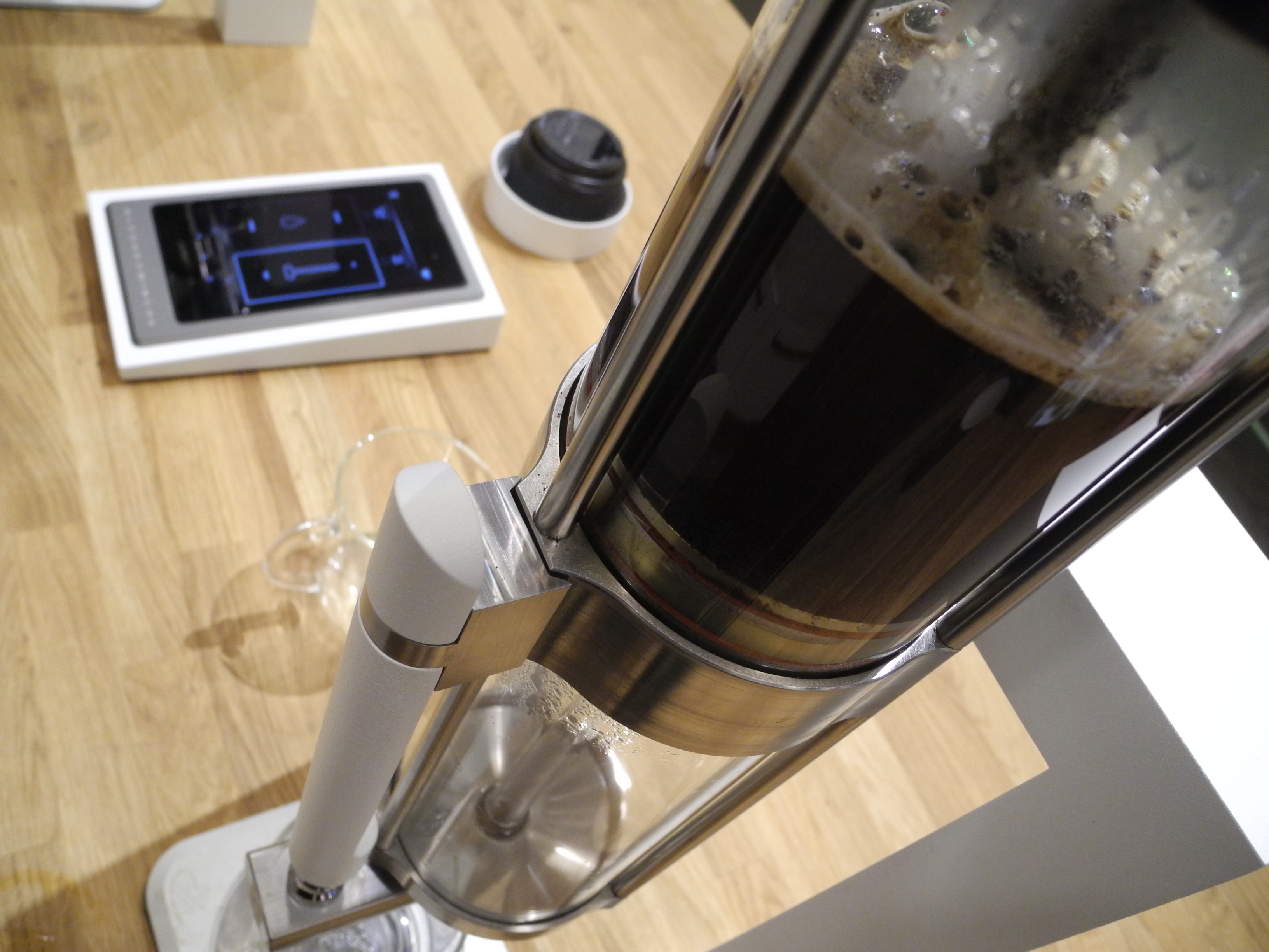 Coffee Extraction Lab Sells 18 Cup of Coffee Money