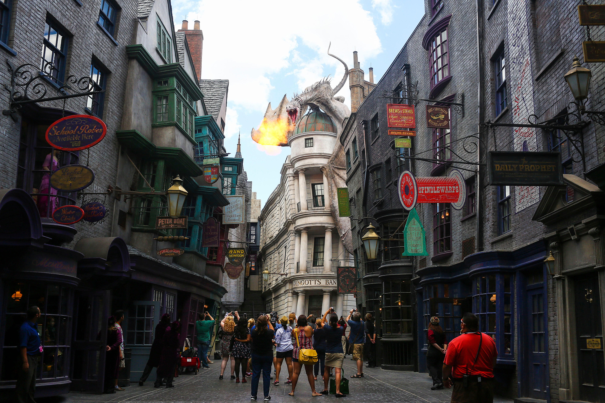 universal-studios-tickets-how-much-does-family-trip-cost-money