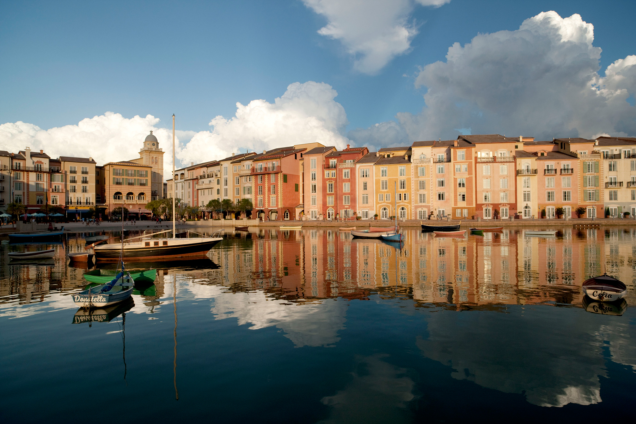 Walt Disney World, Universal Studios: Top Tips to Save Money | Money