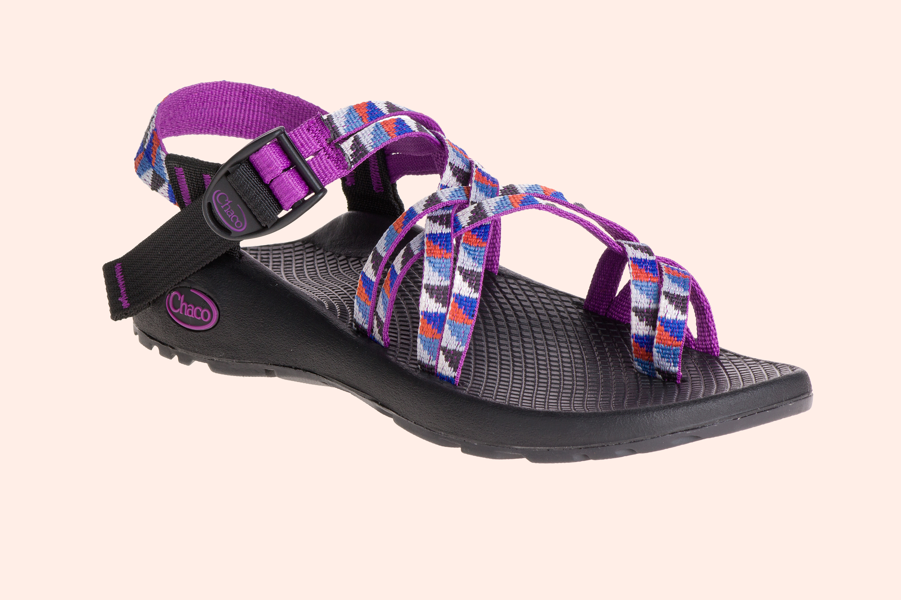 best deals on chaco sandals