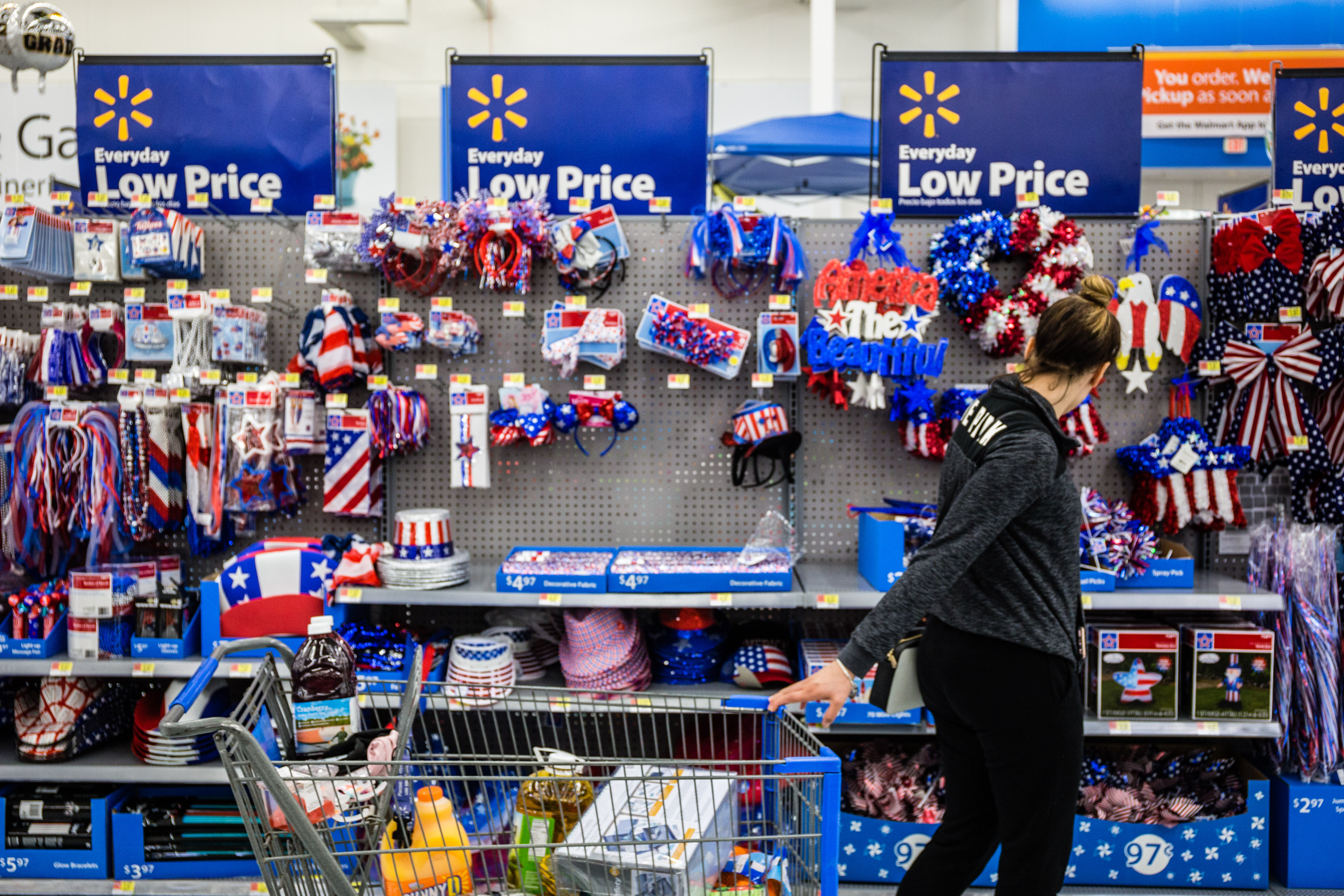 July 4th Hours Is Walmart Open? Are Banks, Post Office Open? Money