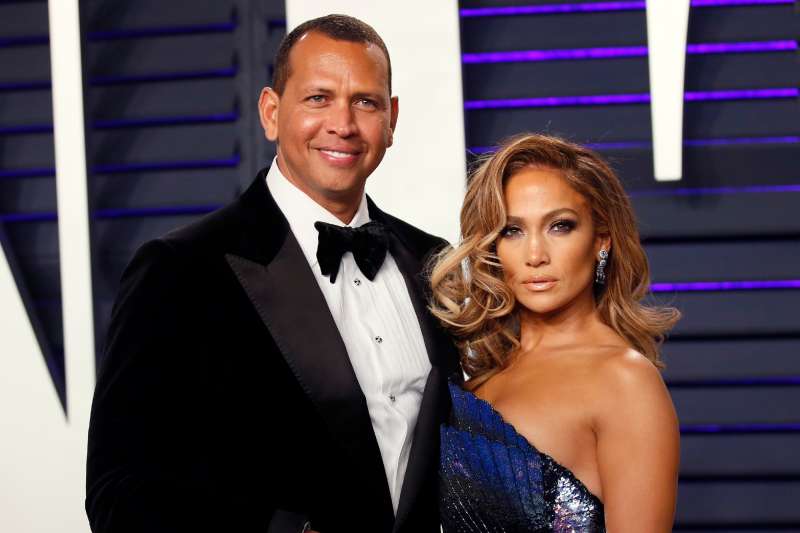 Jennifer Lopez's Engagement Ring: How Much It Cost Alex ...