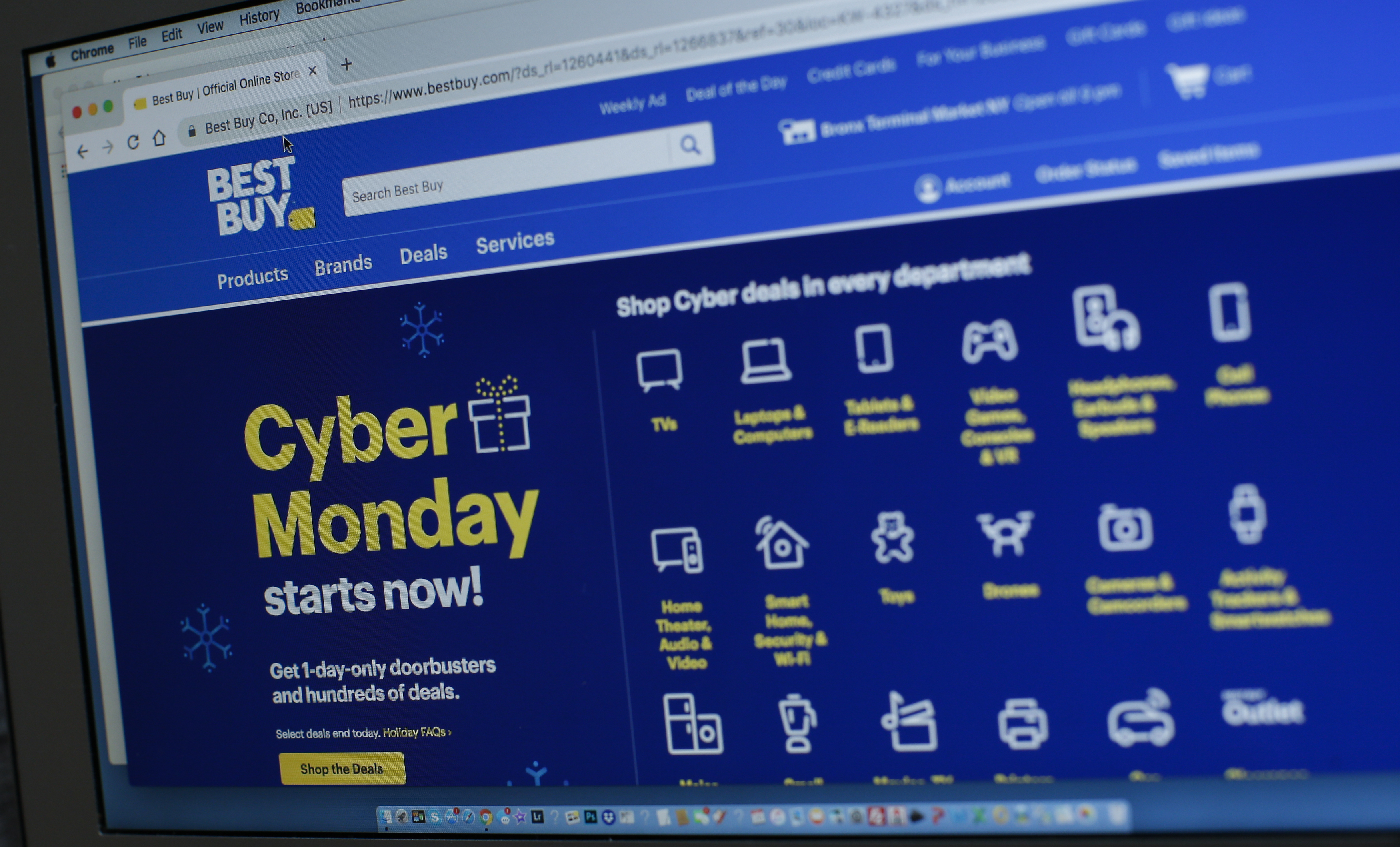 best buy cyber monday playstation 4