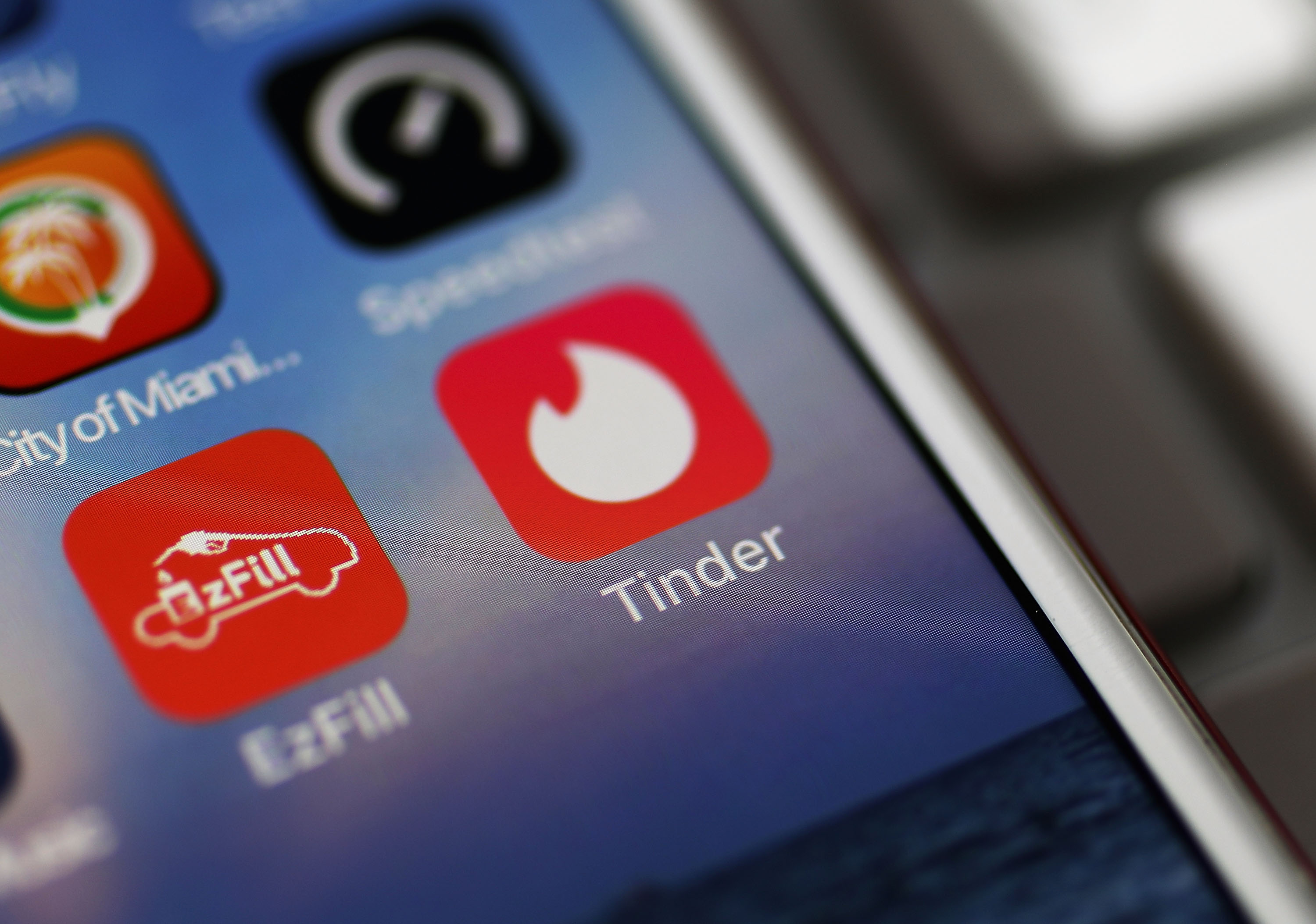 Best Dating Apps Price For Premium Access At Tinder Bumble Money