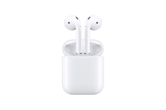 Apple AirPods With Charging Case Second Generation